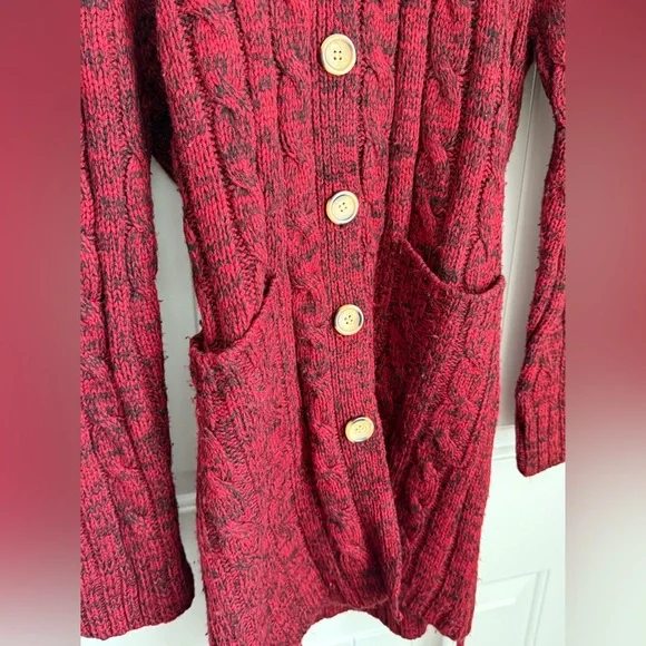 Carolyn Taylor Red Button-Up Cardigan - Picture 3 of 9